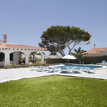 Villa Nuriana 4 Bedroom Villa, Calan Blanes Cala en Forcat