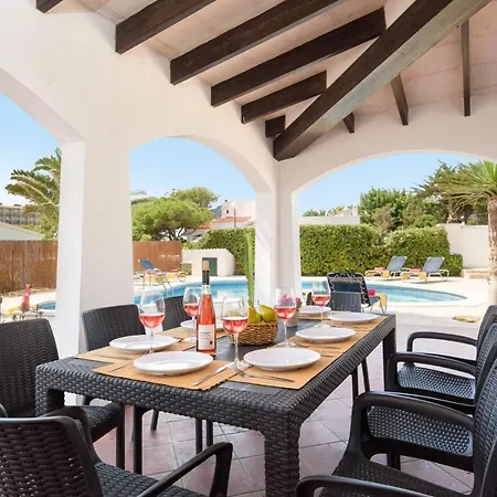 Nuriana 4 Bedroom Villa, Calan Blanes Cala en Forcat