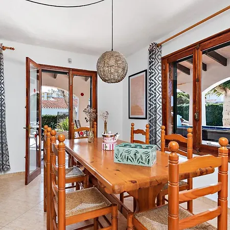 Nuriana 4 Bedroom Villa, Calan Blanes Vila *